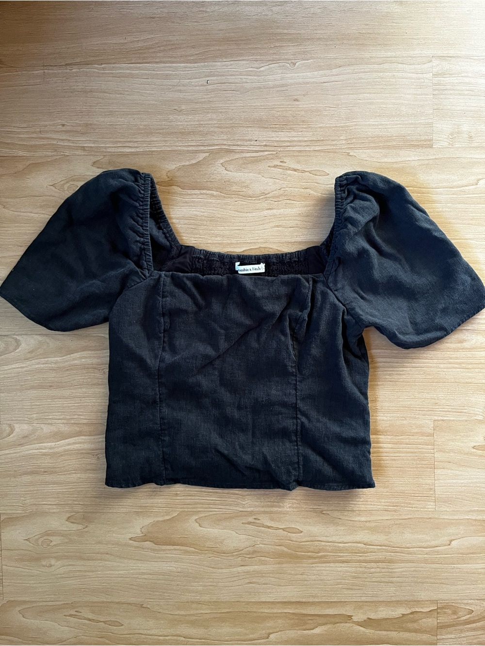 Black Puff-Sleeve Square Neck Crop Top Abercrombie and fitch size medium
